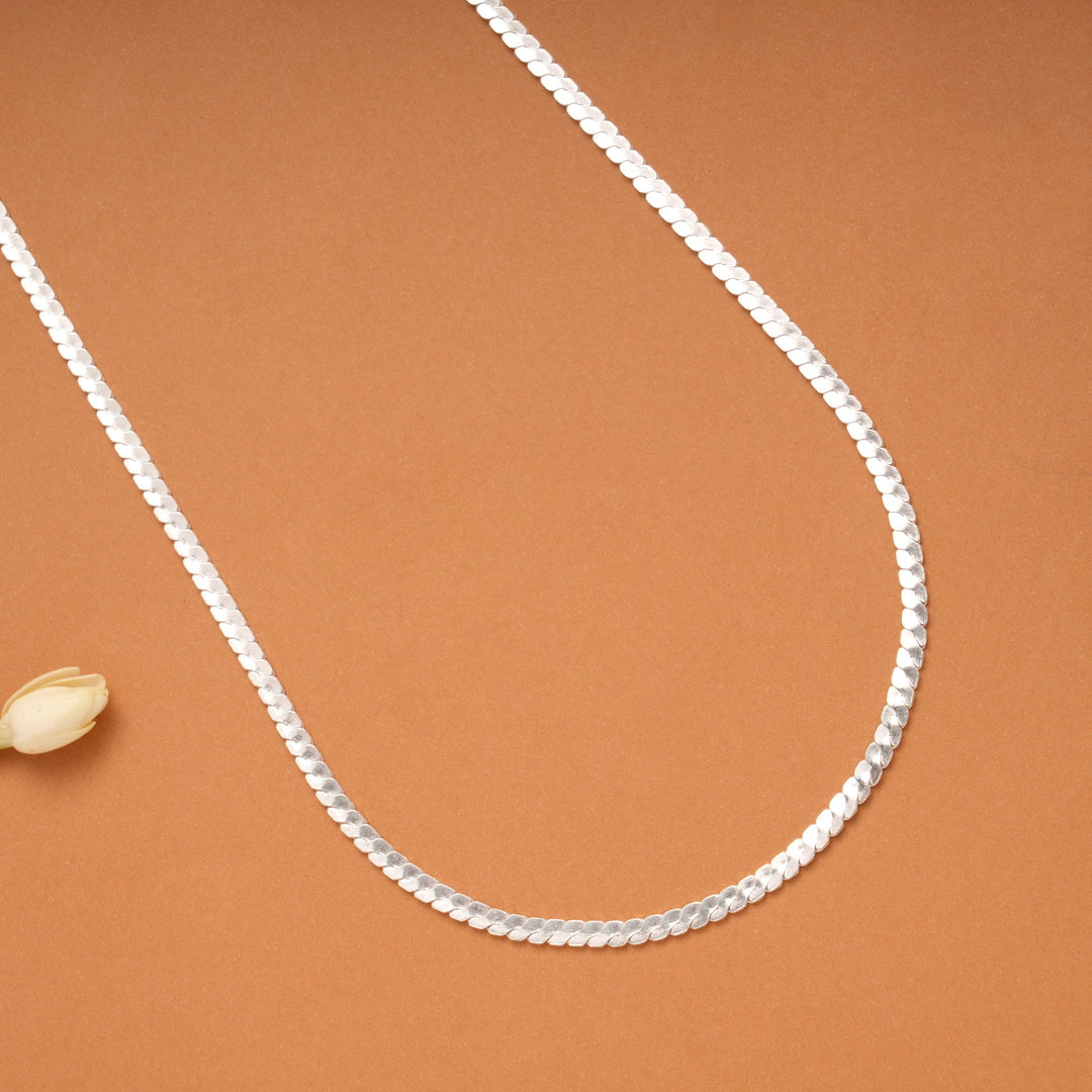 Modern Zigzag Design Silver Chain