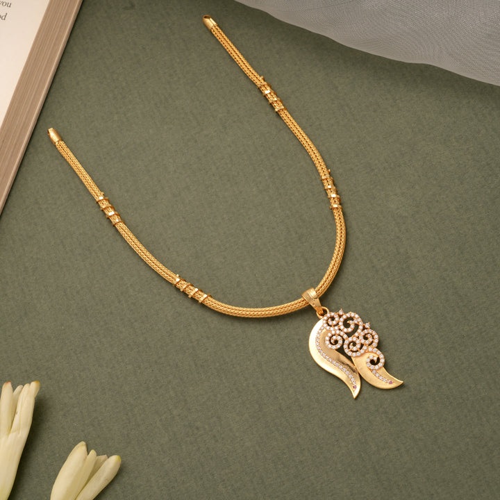Curved Leaf Design Pendant Golden Necklace