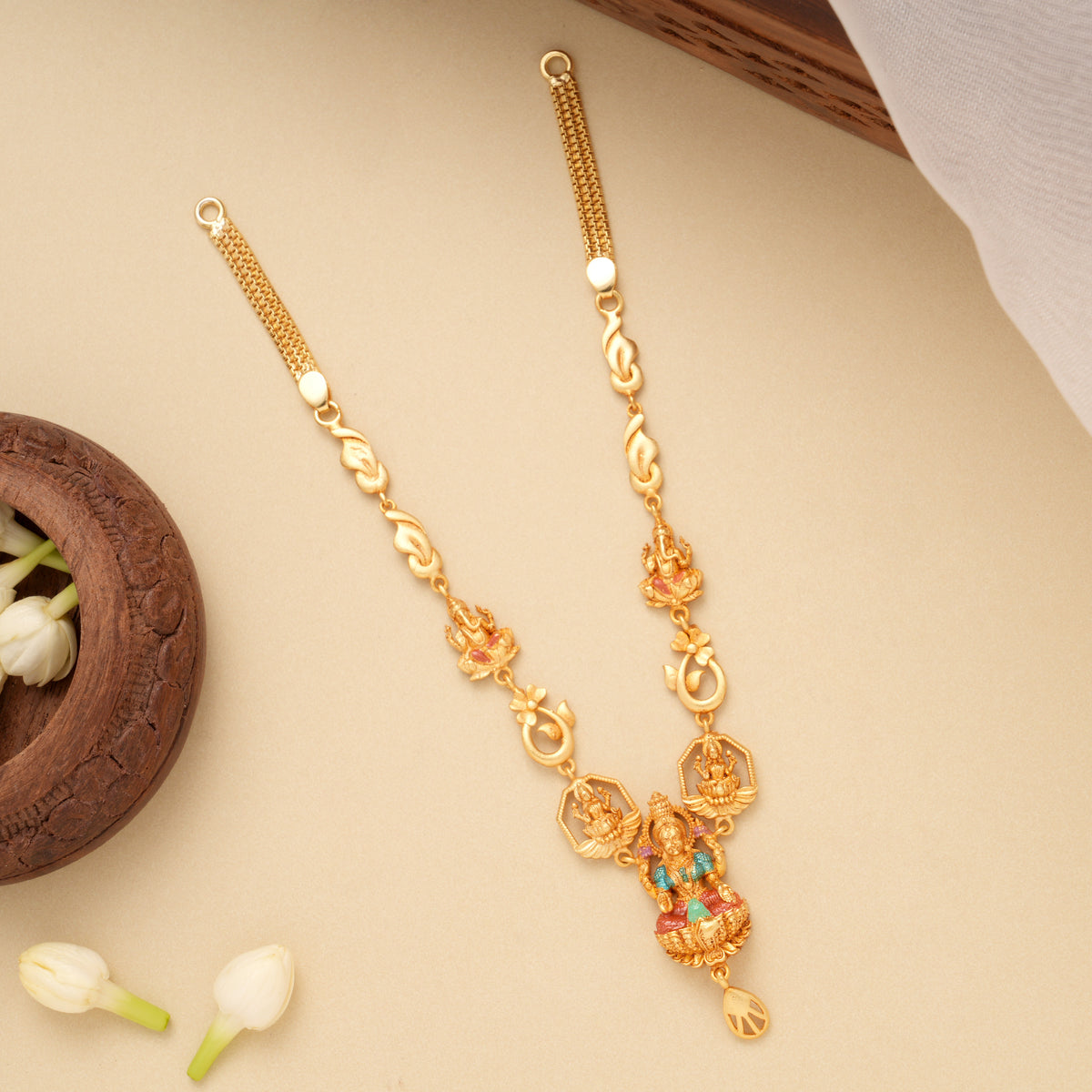 Elegant Golden Lakshmi with Vinayagar Necklace