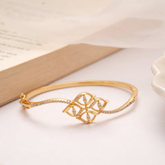 Glittering Leafy Design Golden Kada