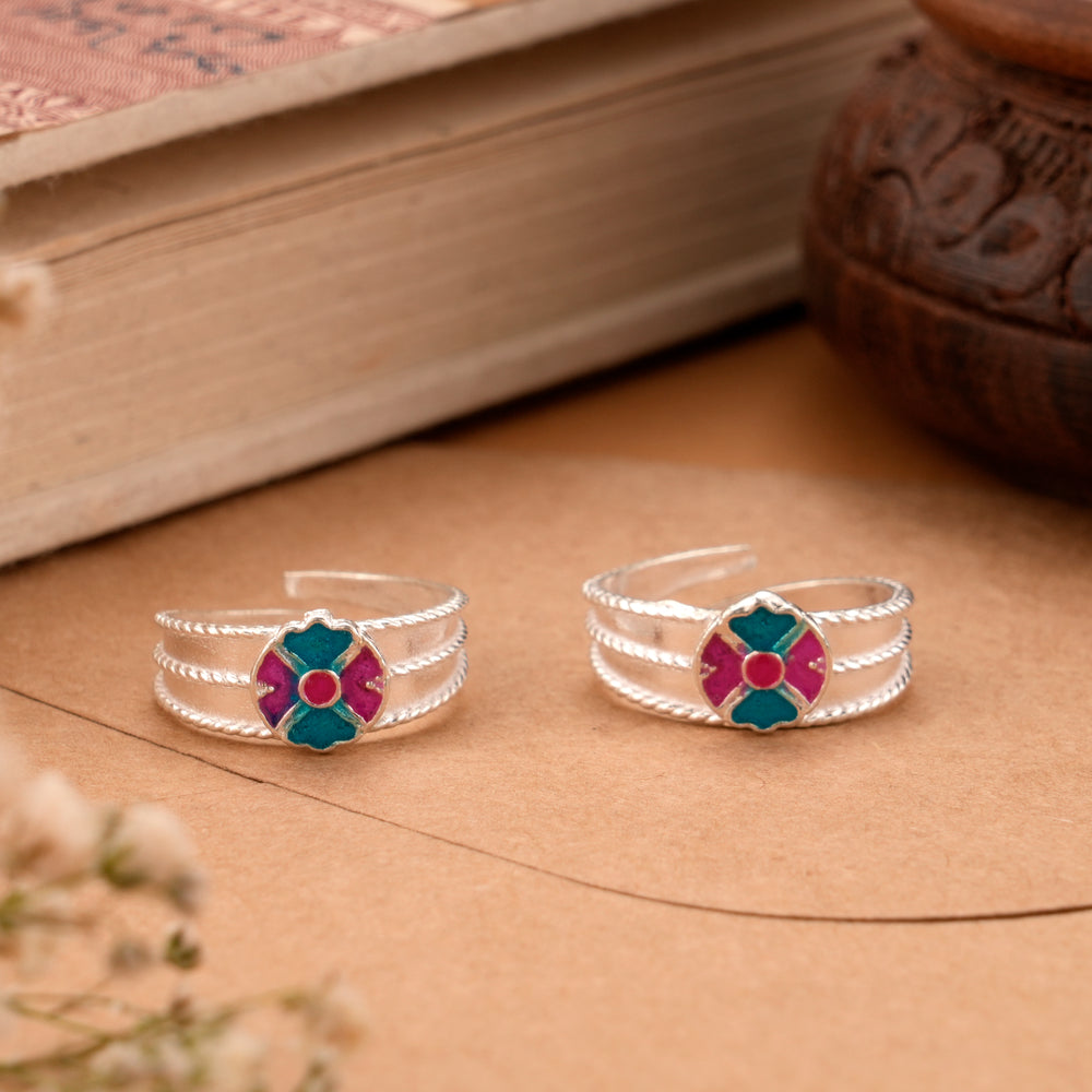 Floral Enamel Design Silver Toe Ring