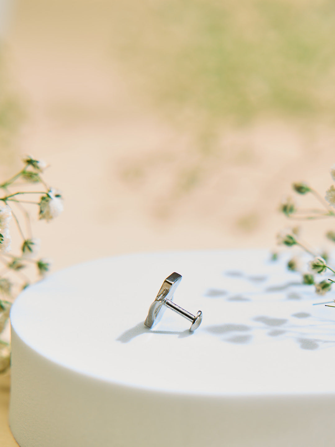 Mother Of Pearl Stone Stud