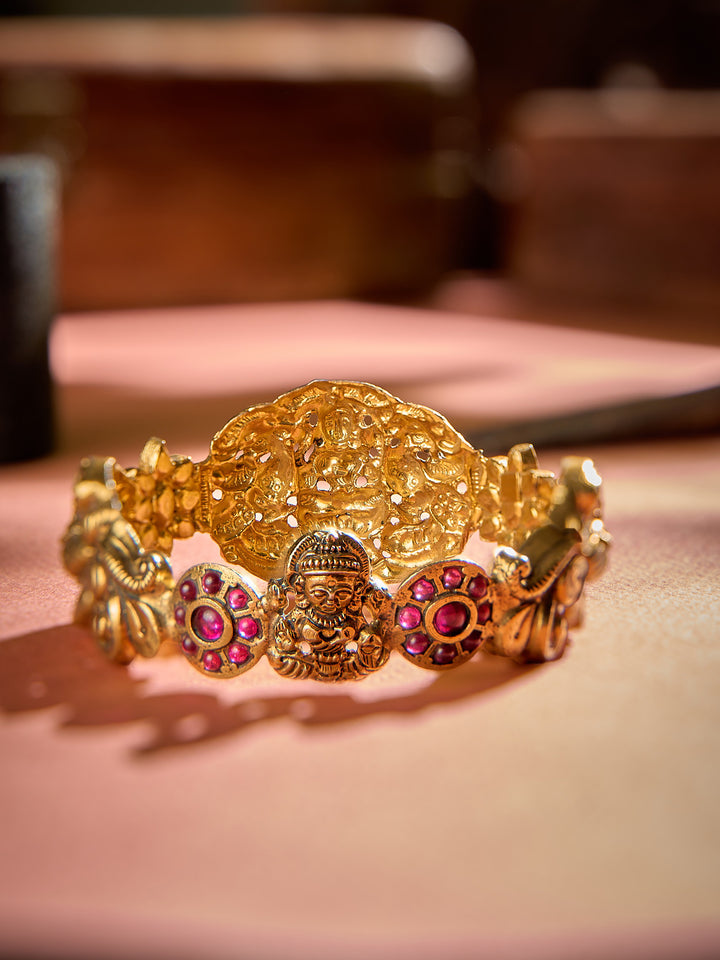 Lakshmi Kada Style Antique Bangle