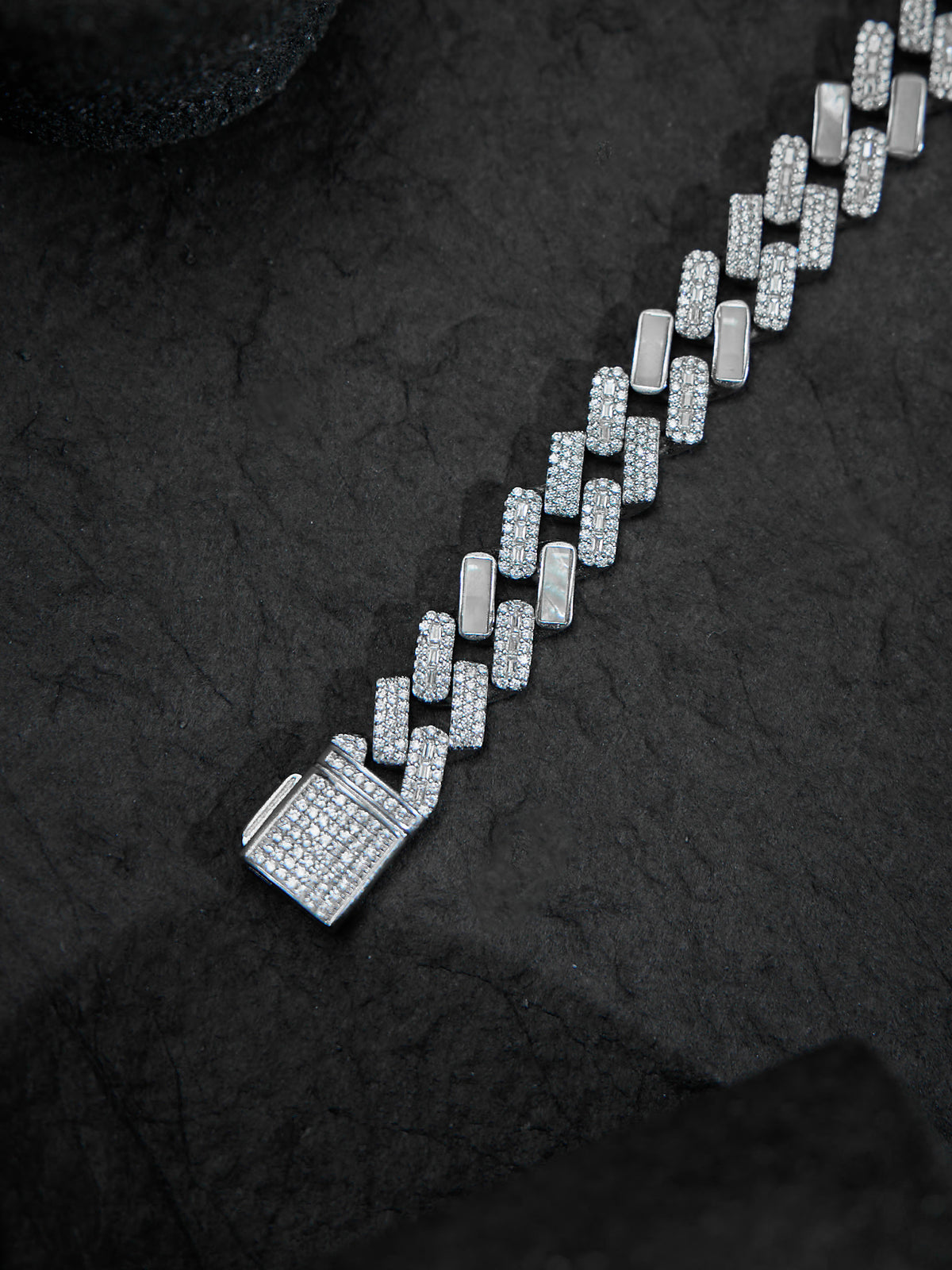Zeus Grid Chain Bracelet