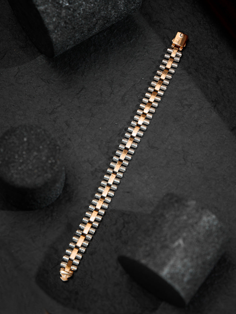 Knightline Wristwear Bracelet