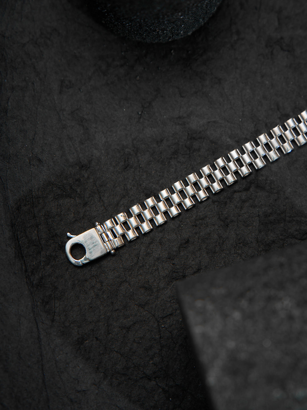 Boldedge Checkered Link Bracelet