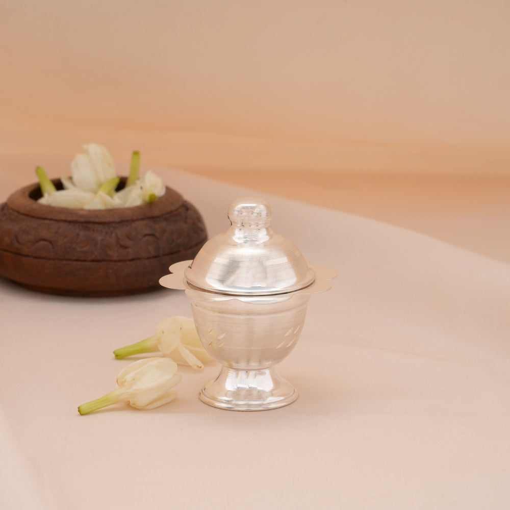 Minimalist Design Silver Kumkum Chimil
