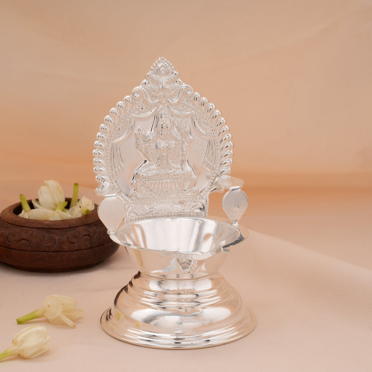 Goddess Kanchi Kamachi Amman Silver Vilaku