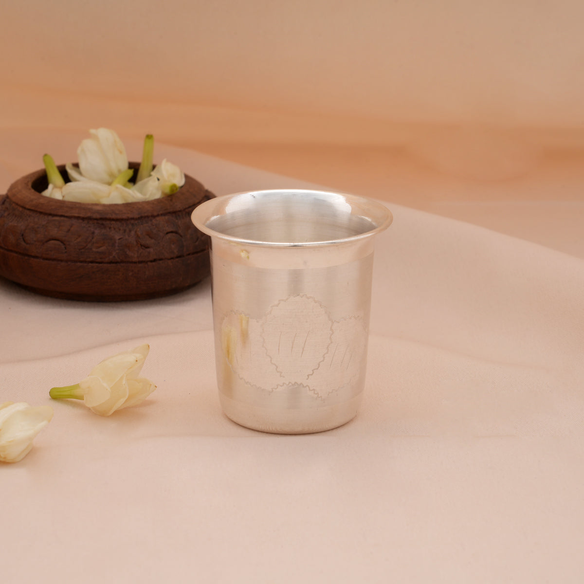 Beautiful Lotus Engraved Silver Tumbler