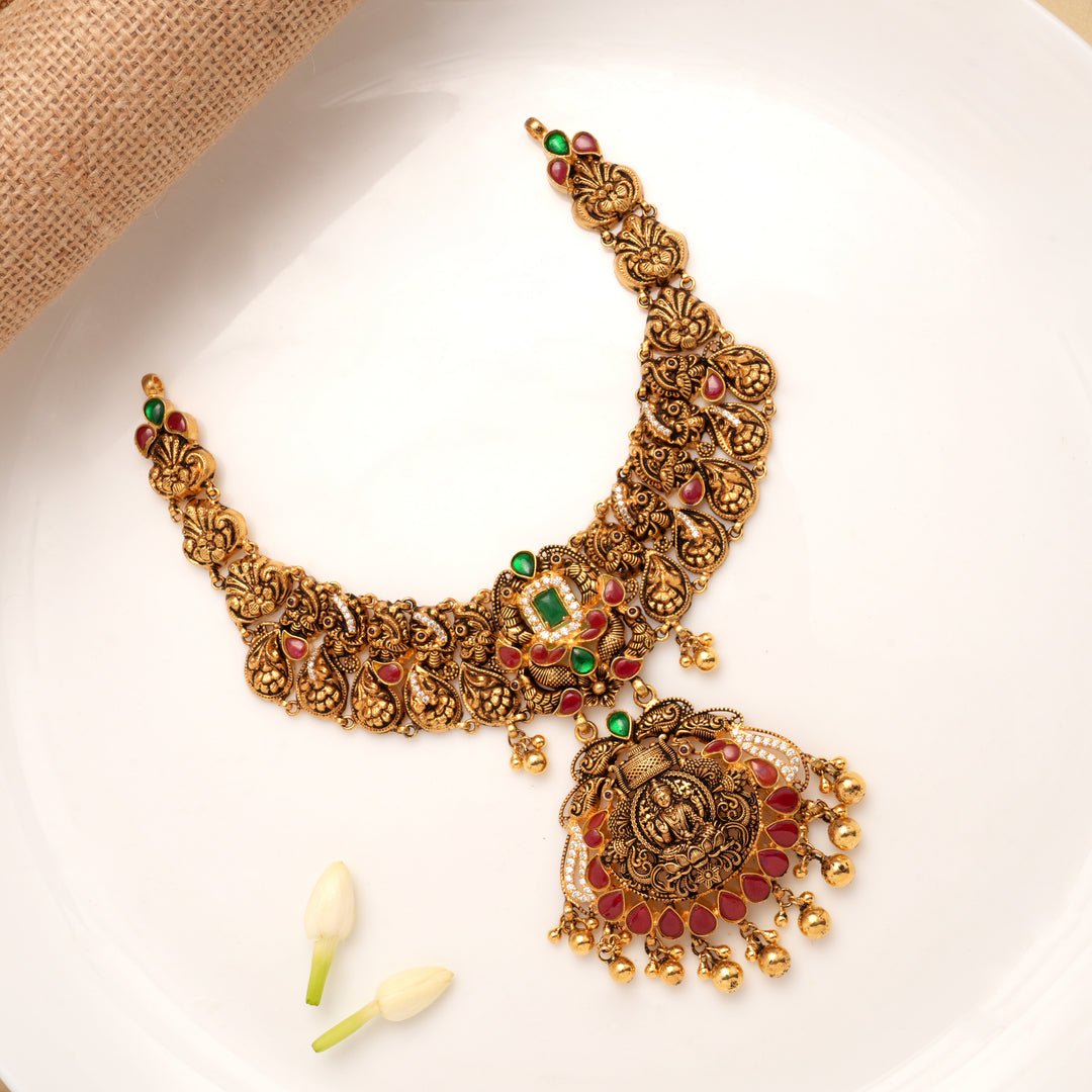 Antique Grand Design Golden Drops Necklace