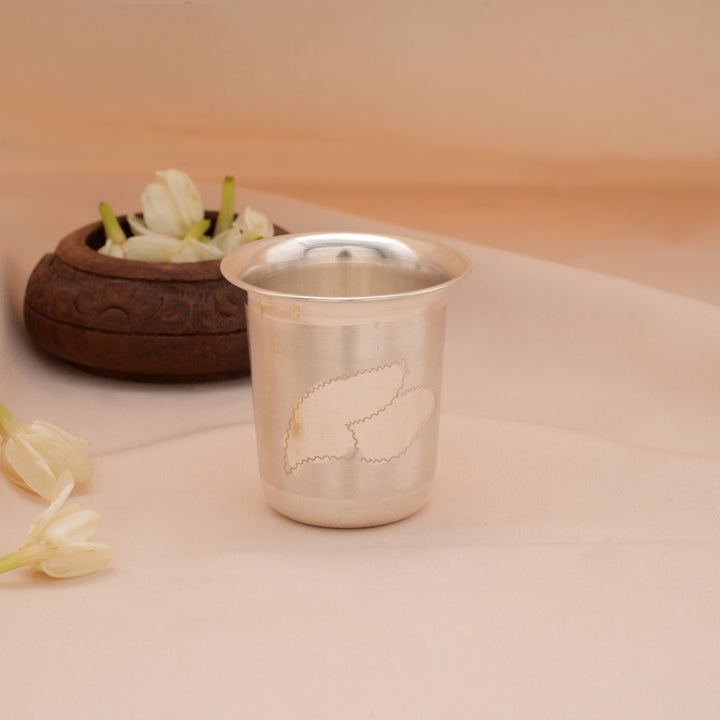 Elegant Leaf Embossed Silver Tumbler