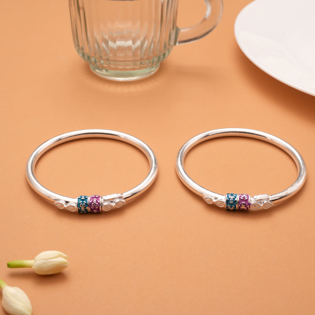 Sleek Purple Color Floral Enamel Silver Bangles