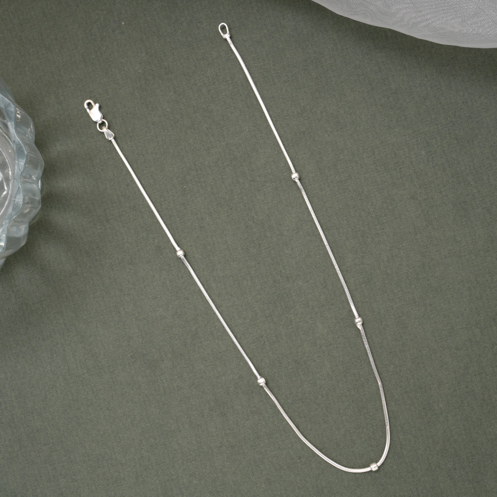 Fancy Ball Smooth Silver Women’s Chain
