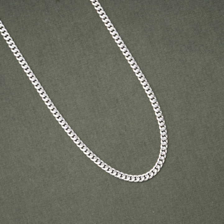 Bold Curb Design Link Silver Men’s Chain