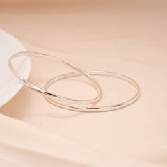 Premium Smooth Design Silver Bangle