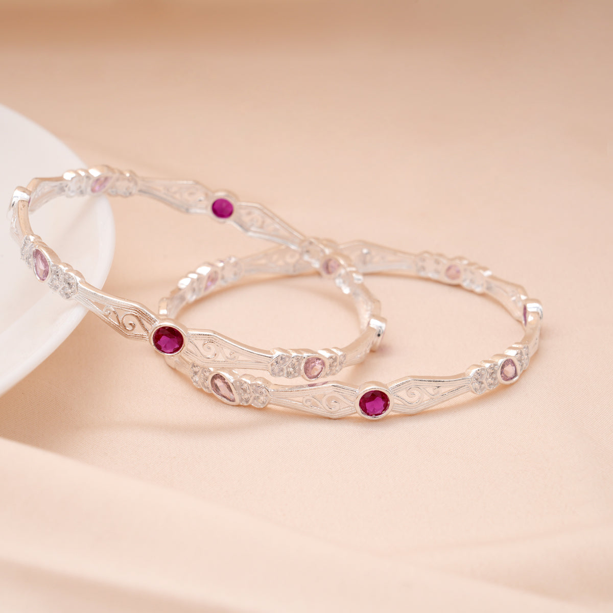 Minimalist Stone Design Silver Bangle