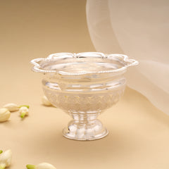 Regal Design Curved Swirl Silver Santhana Pela