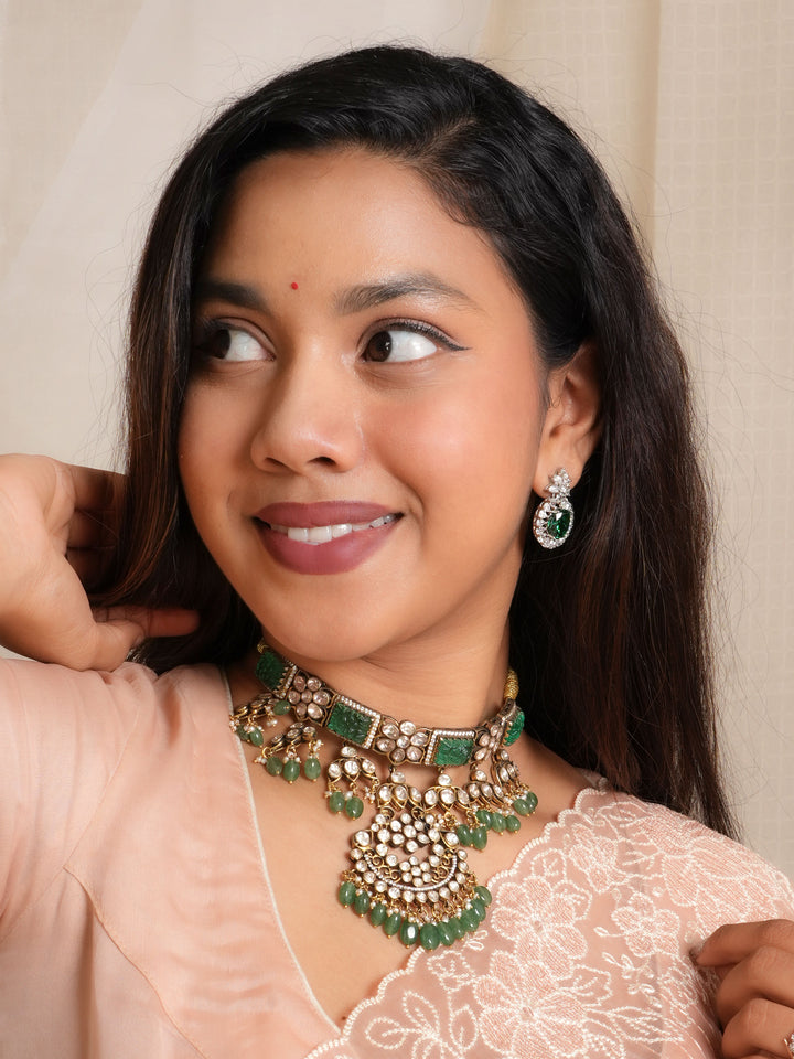 Prestigious Emerald Victorian Choker