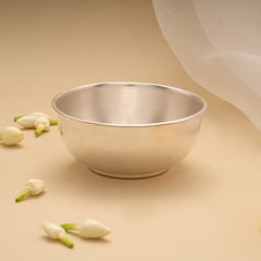 Pretty Design Silver Bowl