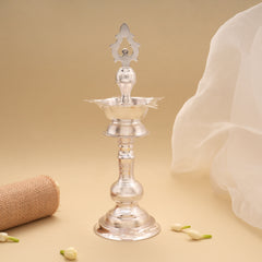 Divine Elegant Silver Kuthu Vilaku