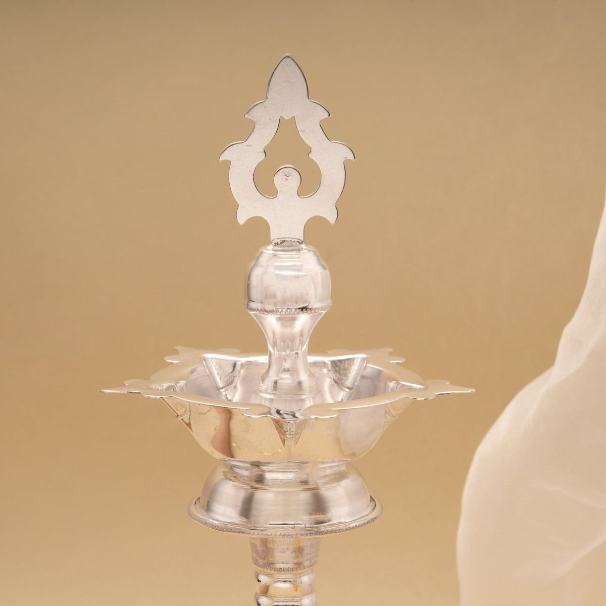 Heritage Design Silver Kuthu Vilaku