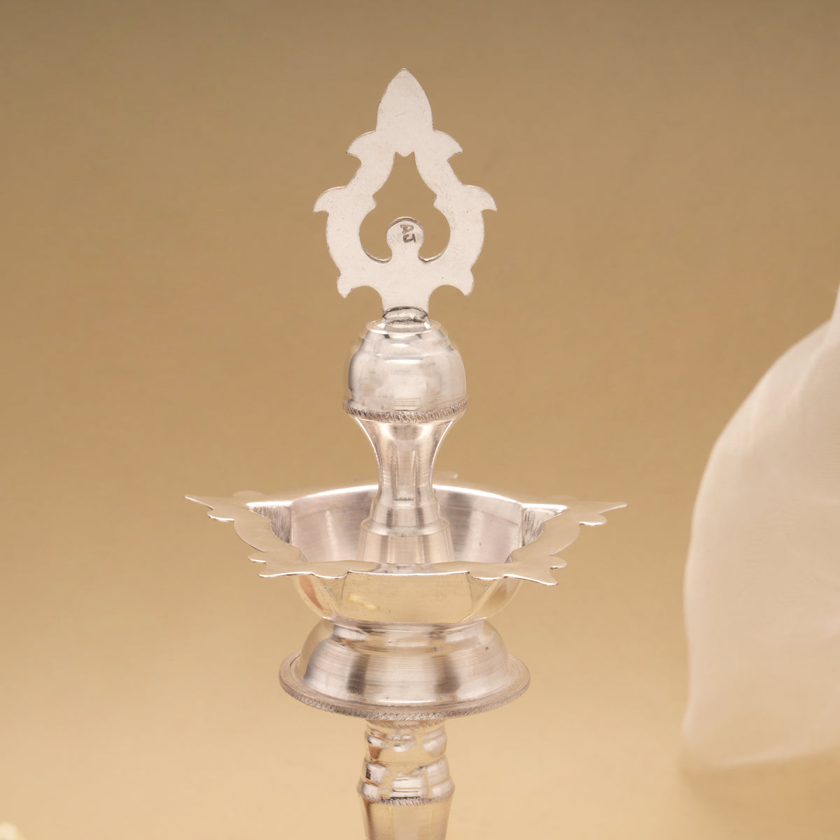 Majestic Design Silver Kuthu Vilaku
