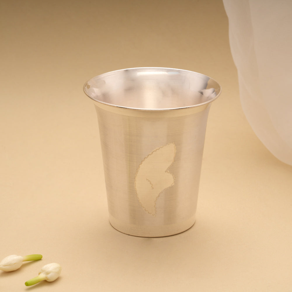 Vibrant Curve Leaf Silver Tumbler