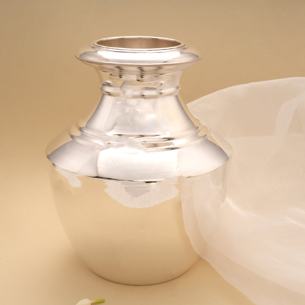 Heritage Smooth Finish Silver Kalasam