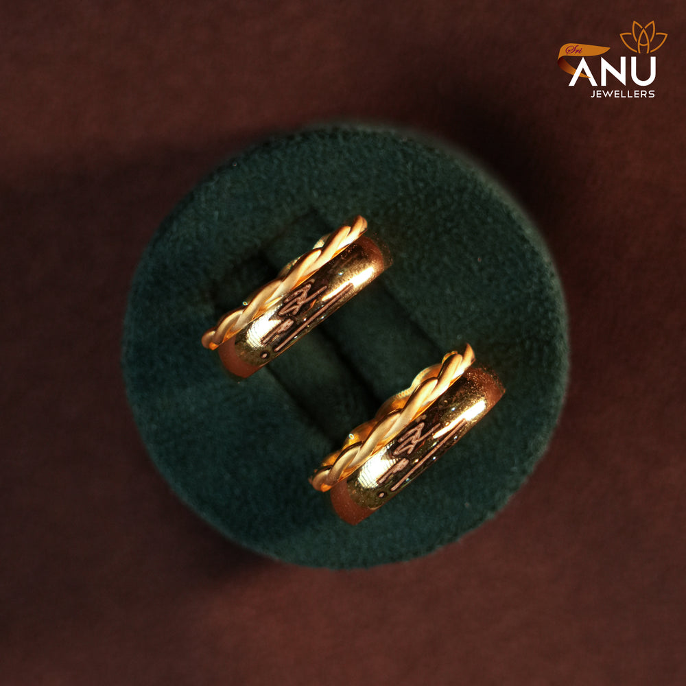 Customised Sign Twisted Gold Couple Ring