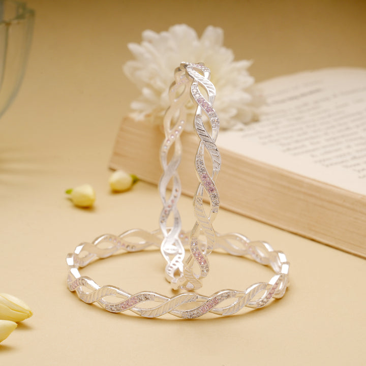 Elegant Infinity Flow Silver Bangle