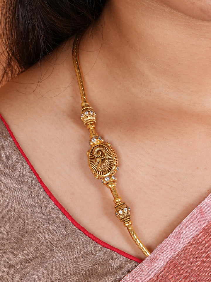 Peacock White Stone Mugappu Chain