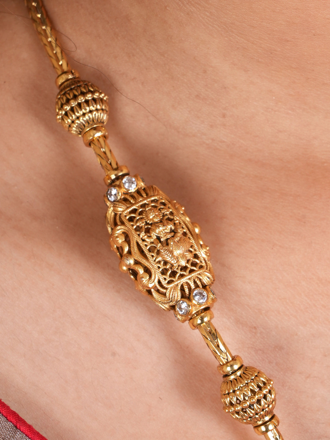 Antique Lakshmi Lotus Mugappu Chain