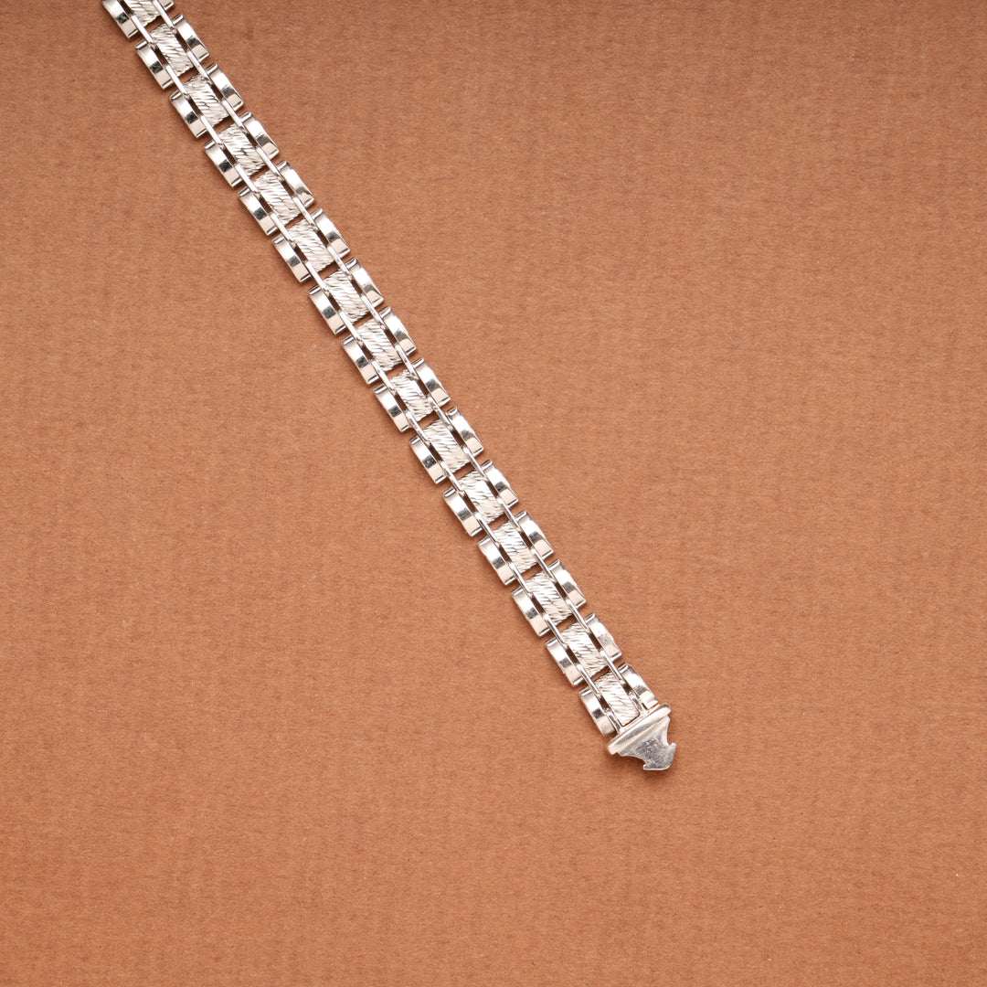 Silver Box Link Design Men’s Bracelet