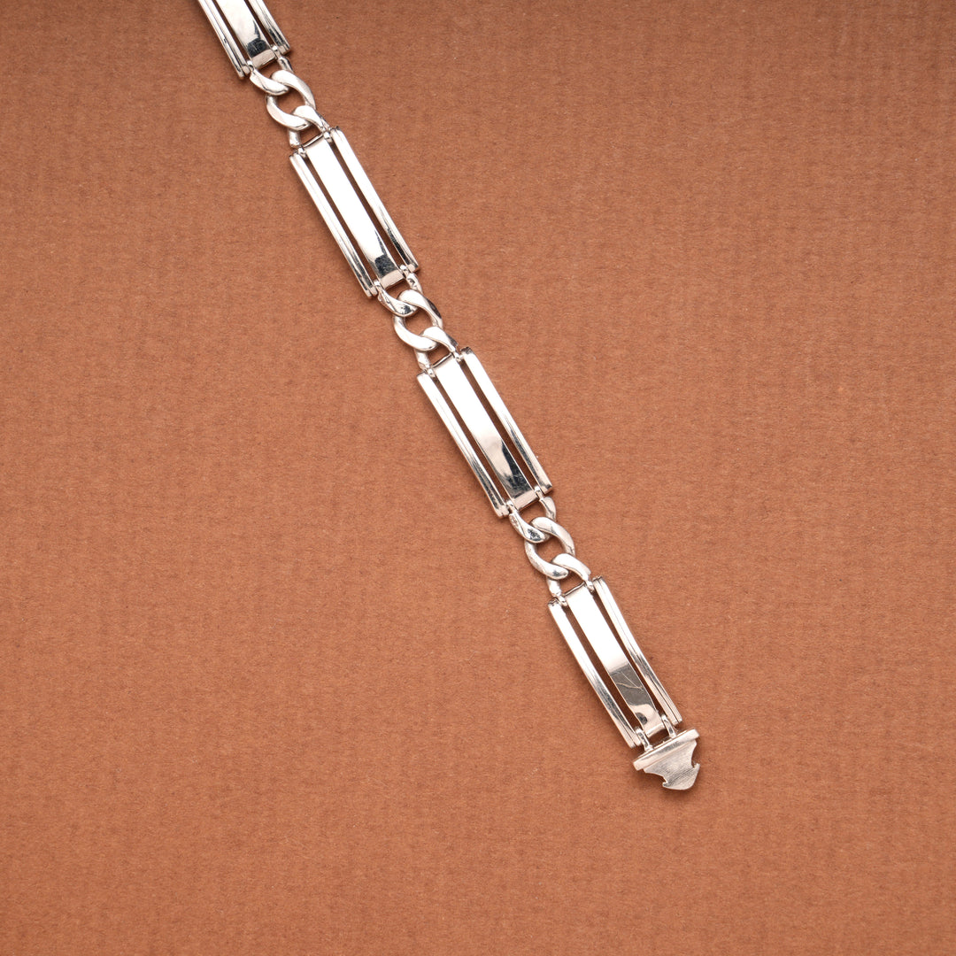 Modern Link Design Silver Bracelet