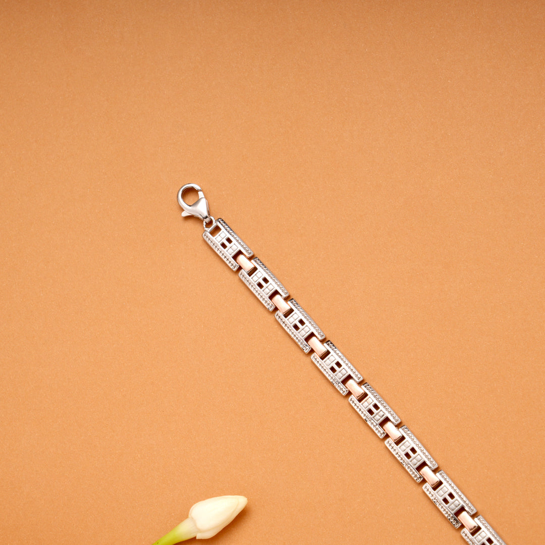 Delicate Link Pattern Silver Bracelet