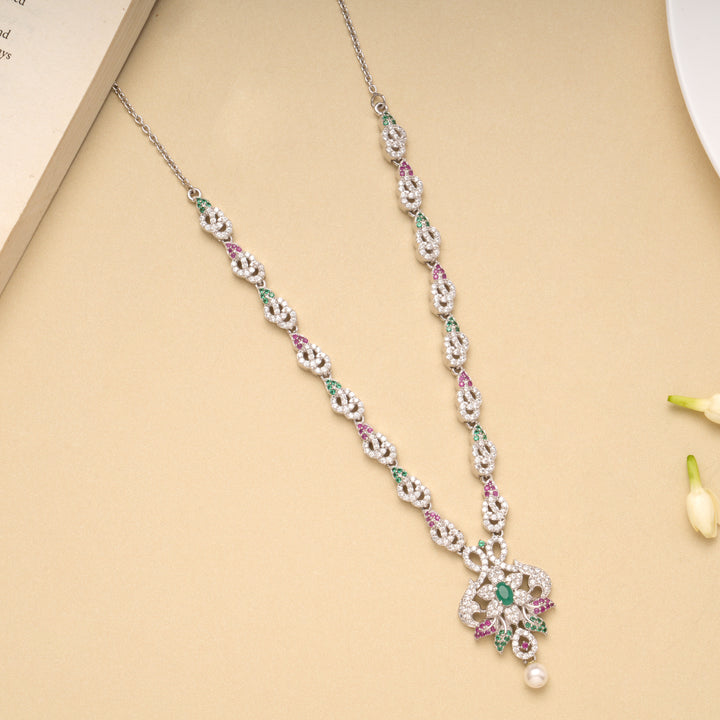 Sparkling Swarovski Floral Emerald Necklace Set
