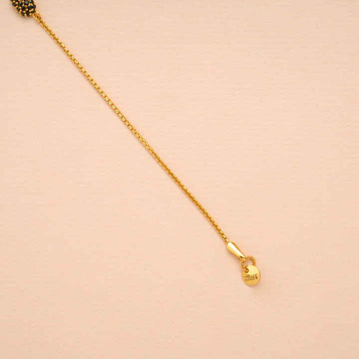 Minimal Oval with Blue Stone Gold Women’s Bracelet
