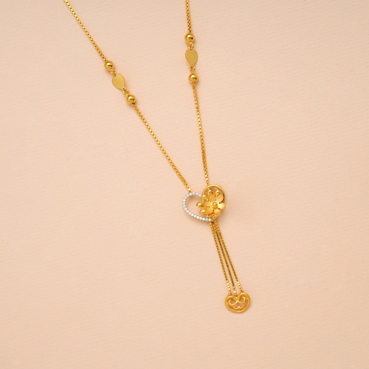 Heart with Blossom with Gold Necklace