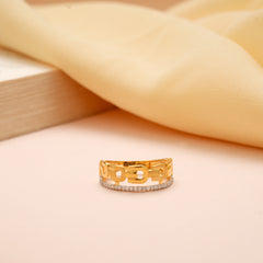 Heritage Link Design with Stone Gold Ring