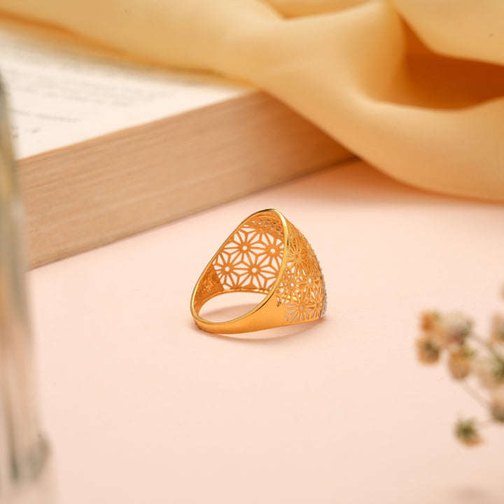 Luxury CZ Stone Floral Gold Ring
