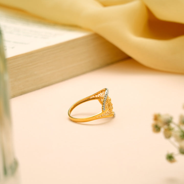 Tri Heart Floral Gold Ring