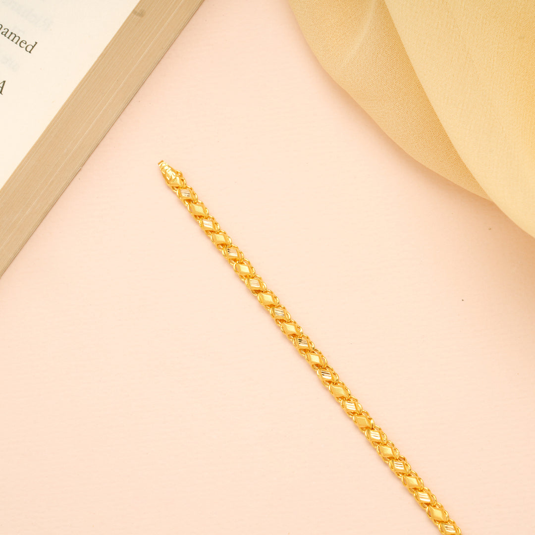 Traditional Leaf Cut Pattern Gold Baby Bracelet
