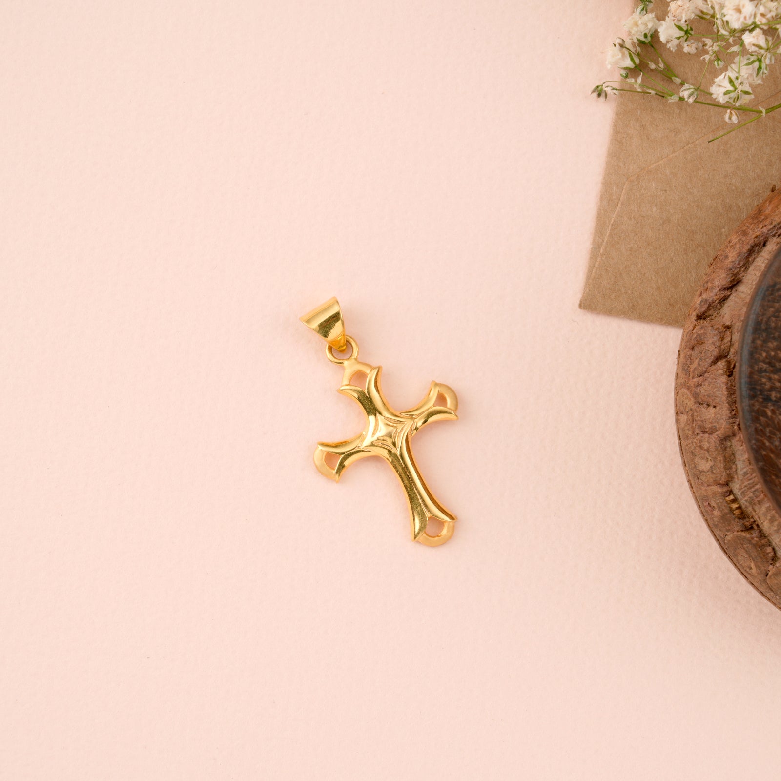 Minimalist Gold Design Pendant