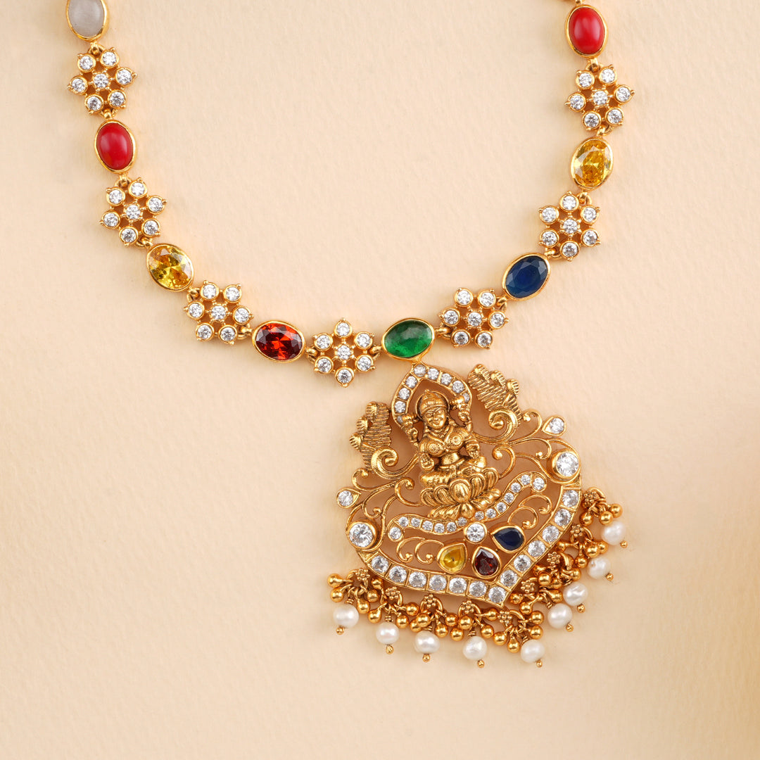 Navaratna Lakshmi with Beads Necklace