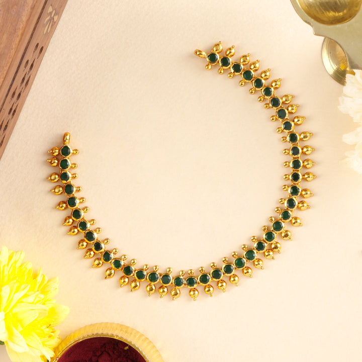 Emerald Round Cut Choker Necklace