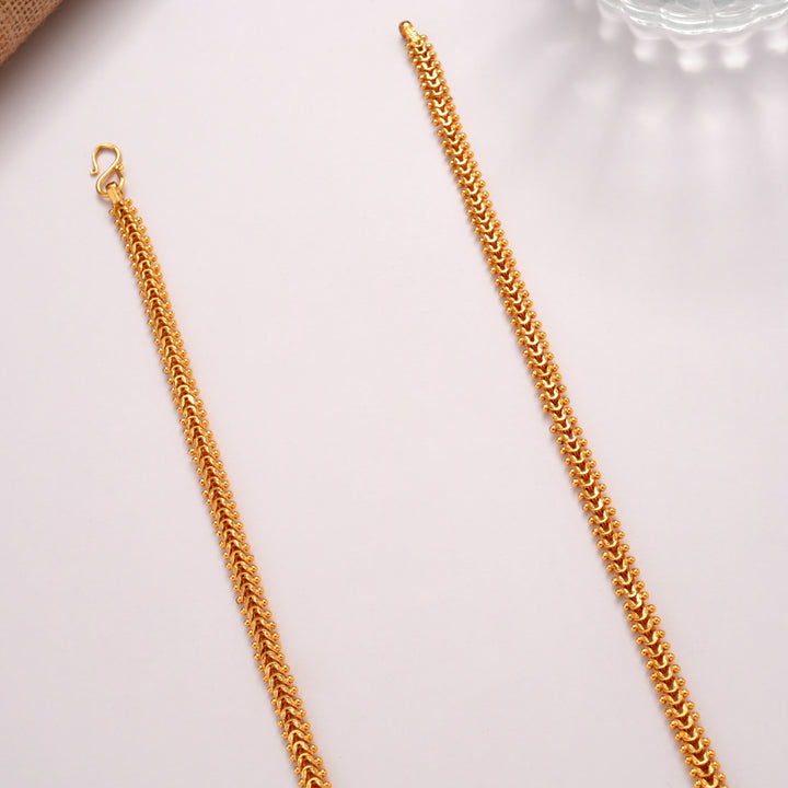 Regal Marquise Cut Leaf Gold Plated Chain