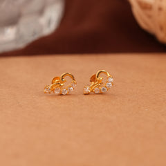 Curved Swirl Design Gold Side Stud