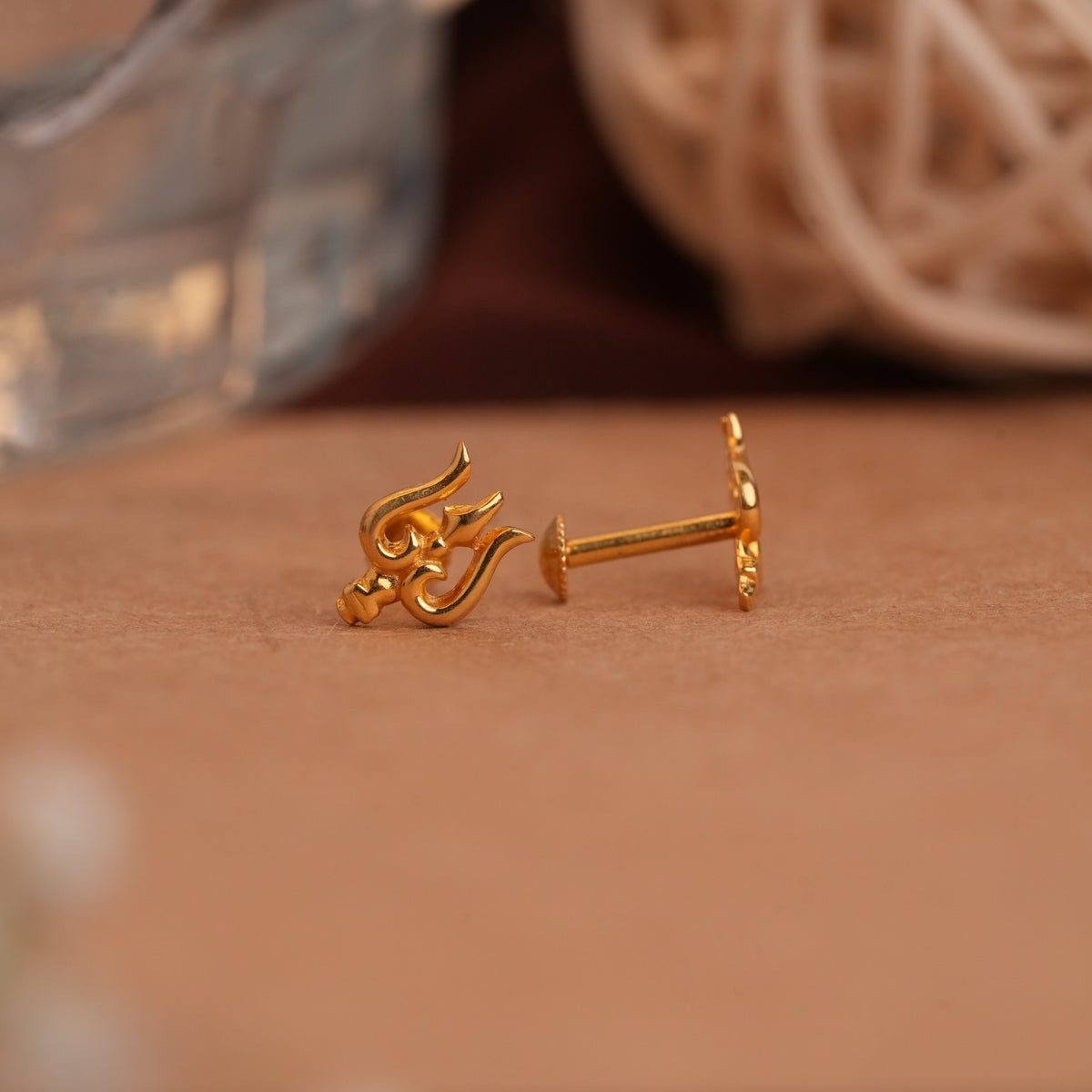 Minimalist trishul gold side stud