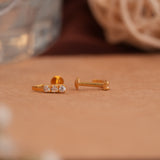 Curved Bar Gold Side Stud