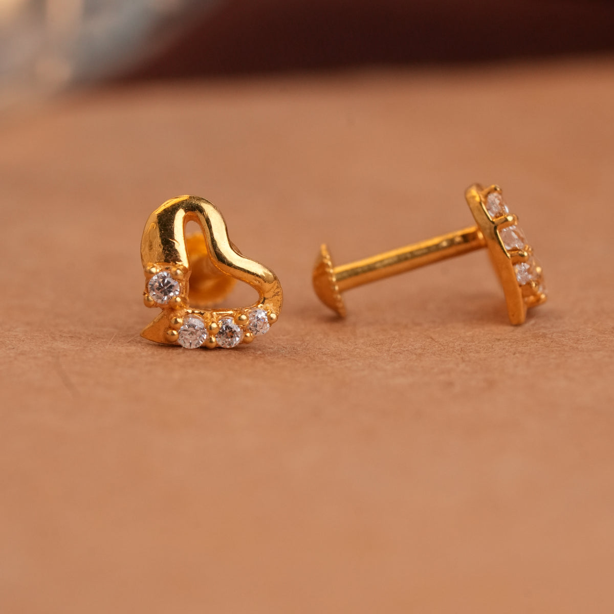 Sparkling Heart Gold Side Studs